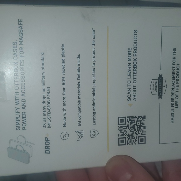 Otter box Vue + iPhone 14 plus case - Picture 2 of 3